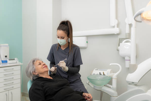 Best Cosmetic Emergency Dentistry in Des Moines, WA